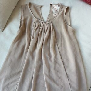 Women’s Sleeveless Pleated Top Taupe